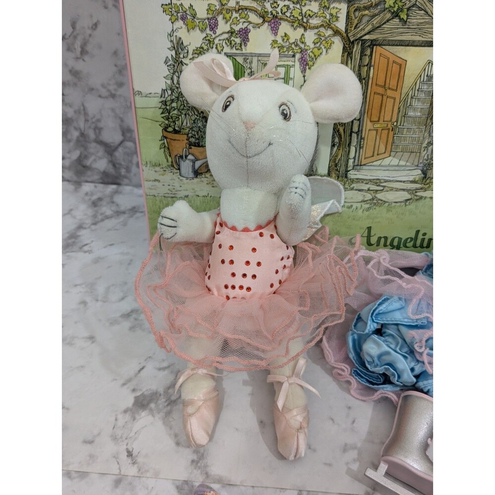 Angelina Ballerina Storybook Cottage Hardcover American Girl Set Doll Clothes - Picture 2 of 16